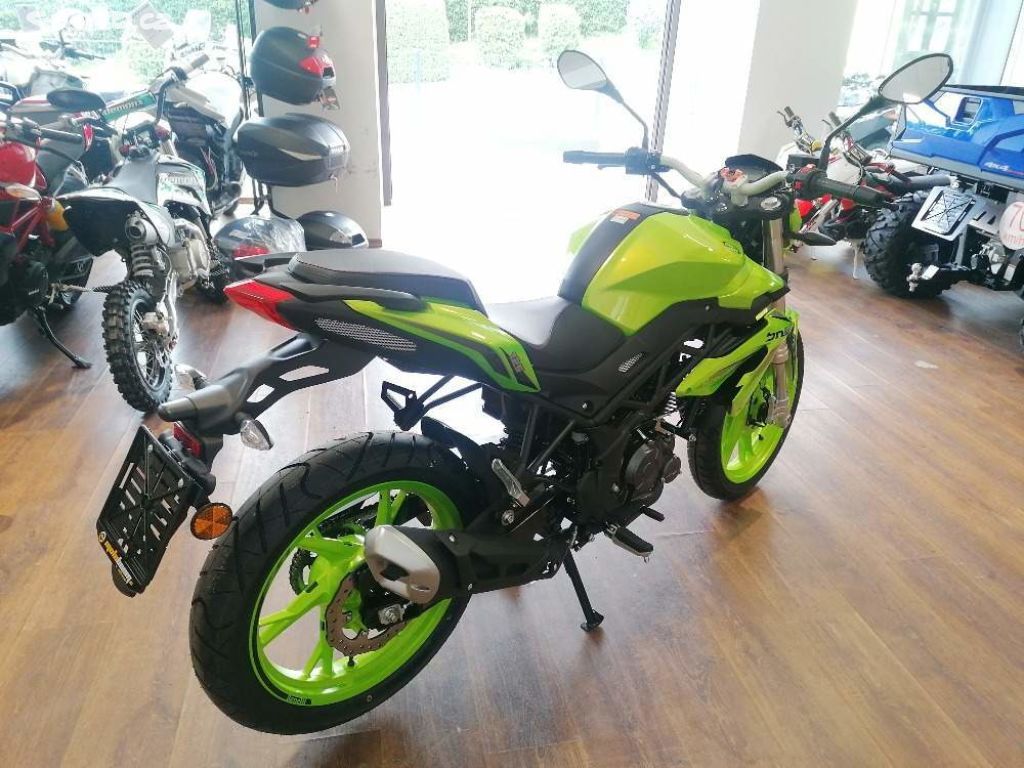 Benelli, BN 125 LIMITED